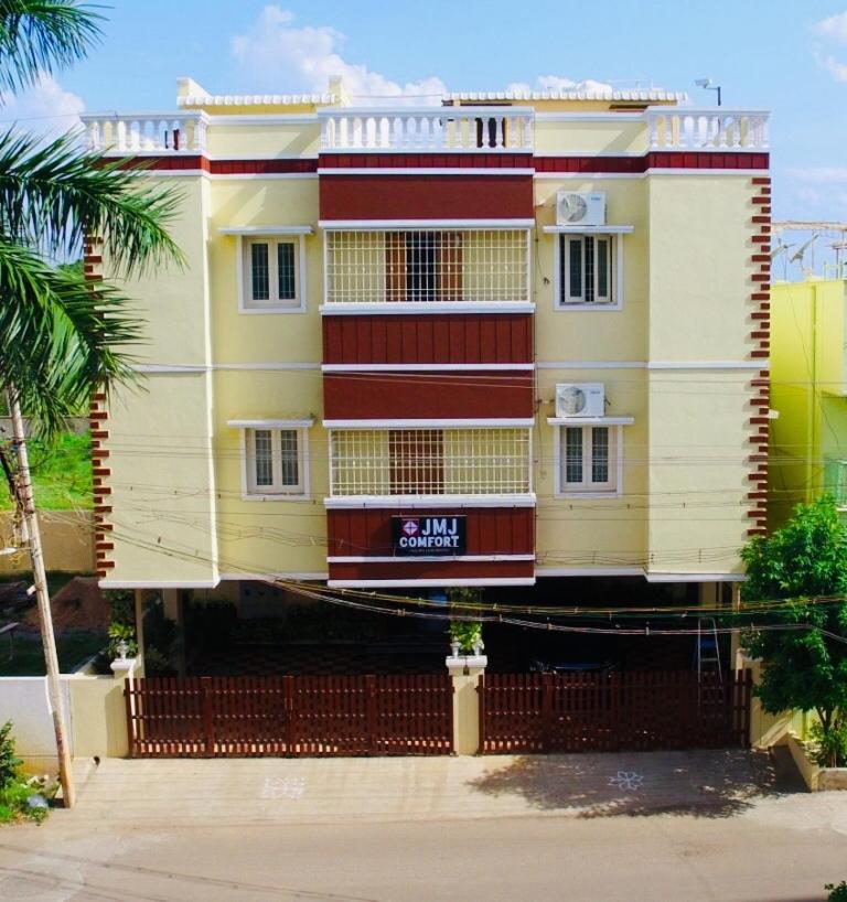 Jmj Comfort Hotel Salem Exterior photo